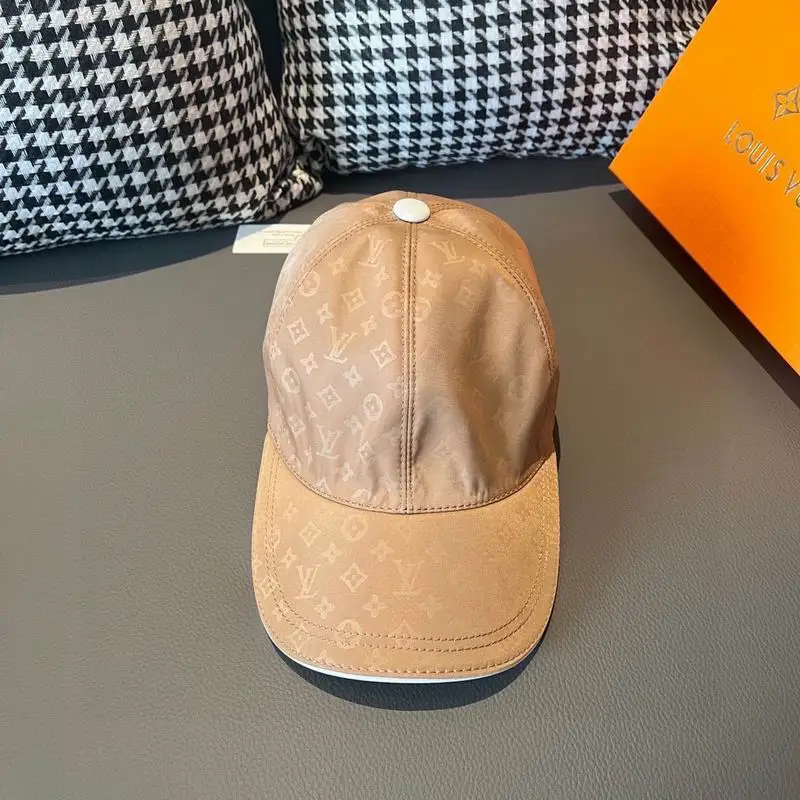 LV cap hm (62)